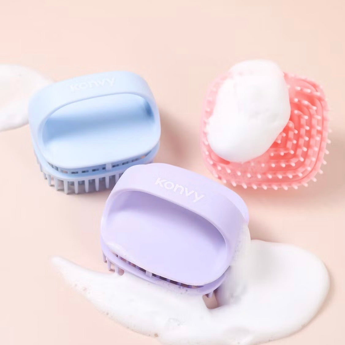 Konvy Scalp Massager Shampoo Brush คอนวี่ แปรงสระผมและนวดหนังศีรษะ (Pink/Purple/Blue)