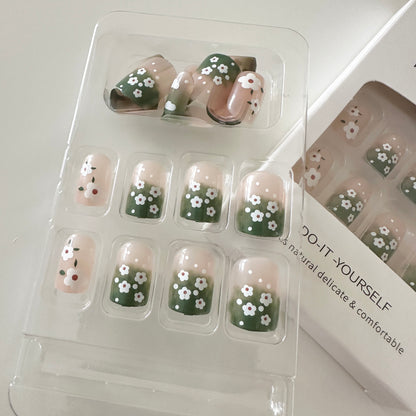 Transform Your Nails with 24pcs + 1 pc Jelly Gule L230